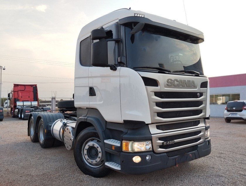 SCANIA R480 MOLA 80 DIESEL AUTOMATICO 2017 SCANIA R480 MOLA 80 DIESEL AUTOMATICO 2017